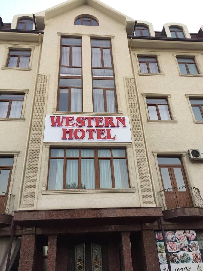 Western Suites Hotel Tashkent Ngoại thất bức ảnh