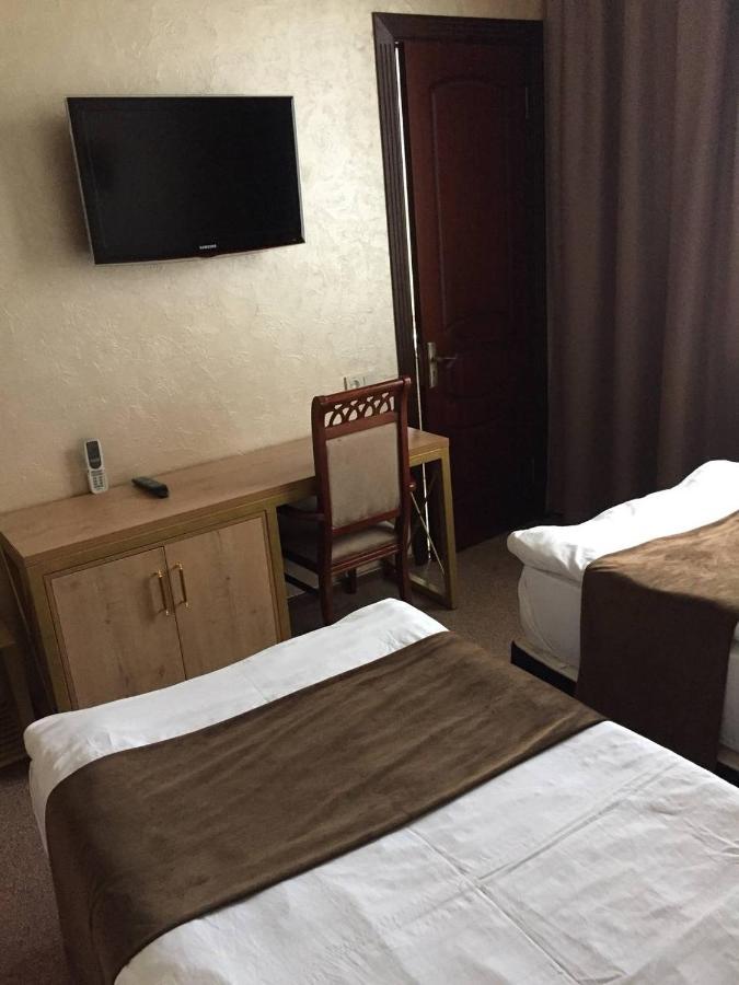 Western Suites Hotel Tashkent Ngoại thất bức ảnh