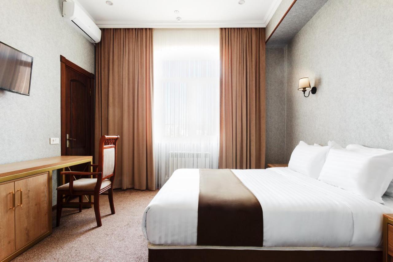 Western Suites Hotel Tashkent Ngoại thất bức ảnh