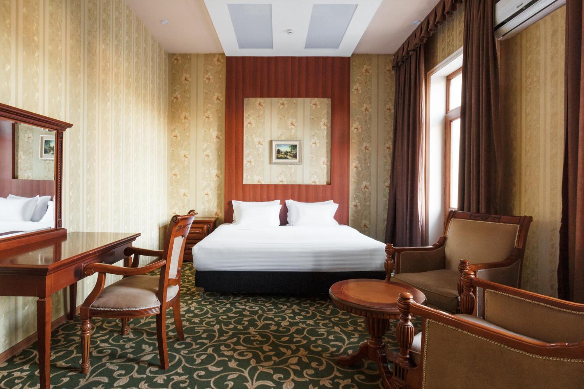 Western Suites Hotel Tashkent Ngoại thất bức ảnh
